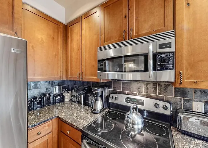 Cache F3-302 Apartment *