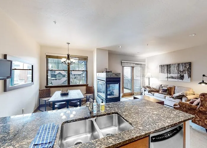 Cache F3-302 Apartment